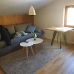 Land- Und Apartmenthaus Kapelln Apartmán