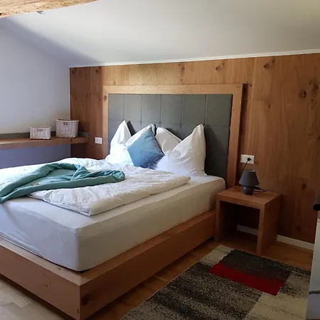 Land- Und Apartmenthaus Kapelln *